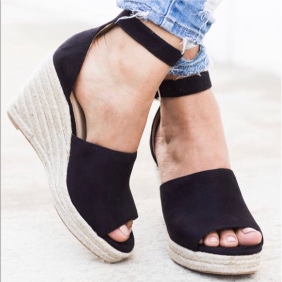 2 LEFT💗black espadrille wedges peep toe - Picture 3 of 4